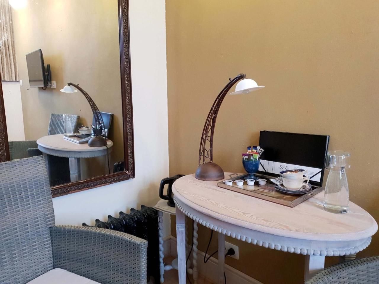 Bed & Breakfast Exterlaer Antwerpen Ngoại thất bức ảnh